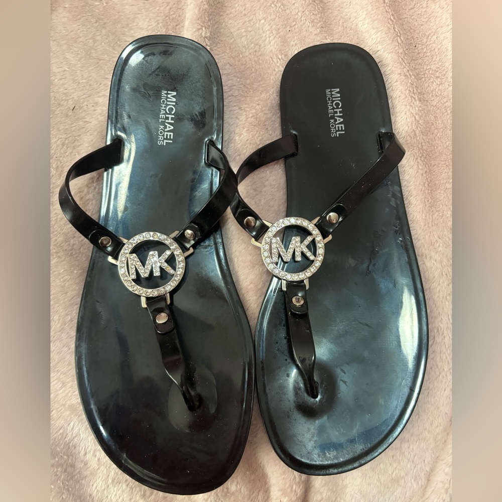 ⭐️Michal kors black sandals with bling/sparkles
